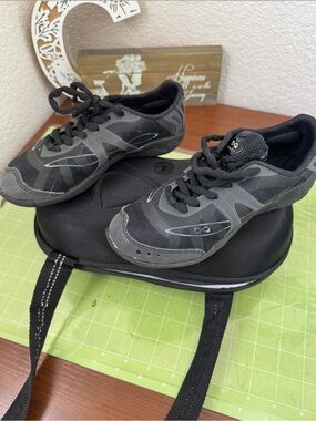 NFINITY Black and Gray Women's Athletic Sneakers